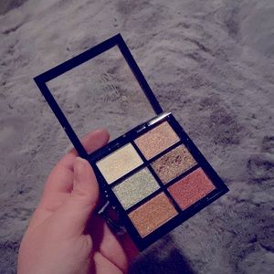 Nyx foil eyeshadow palette